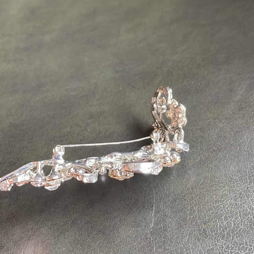 Vintage Brooch Bling Diamanté Leaf Floral Design - Costume Jewellery - Picture 13 of 16